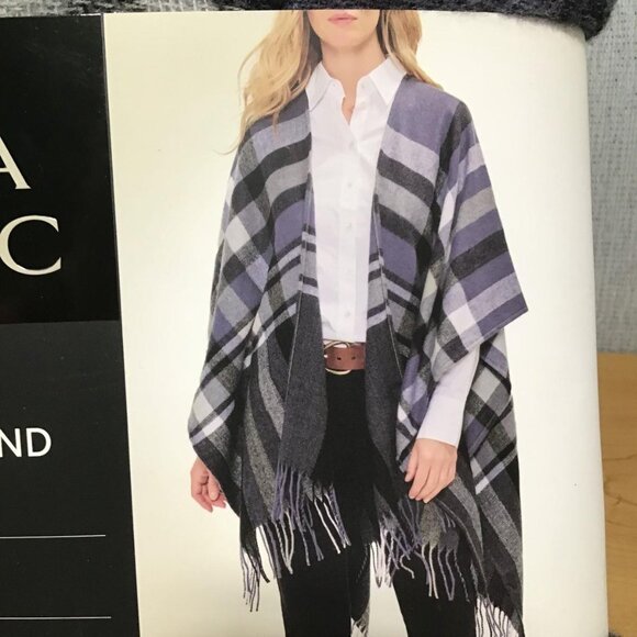NWT Banana Republic Cashmere Blend Wrap - Picture 2 of 5